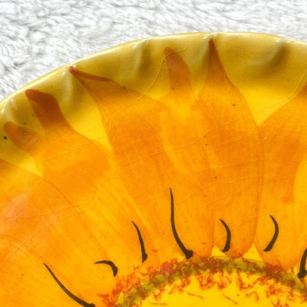 Sur La Table Set of 3 Sunflower Plates Yellow‎ Made in Italy Ceramic